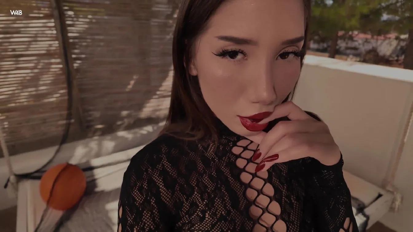 Watch4Beauty Layla Scarlett Come Be Scared With Me Backstage XXX